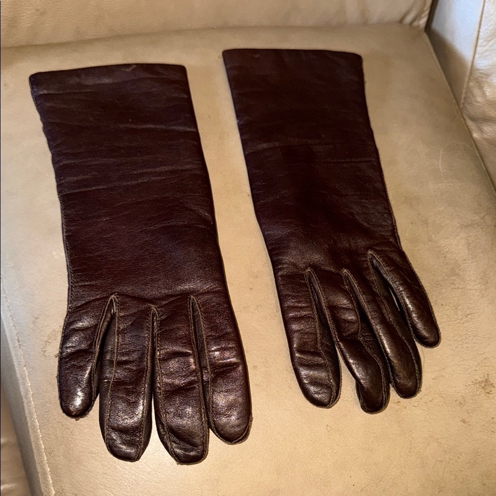 Elegant Brown  Gloves size 6.5 hundred percent viscose  made in Hungary